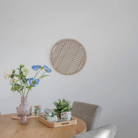 Comfortable Close To The Coast Burgerbrug