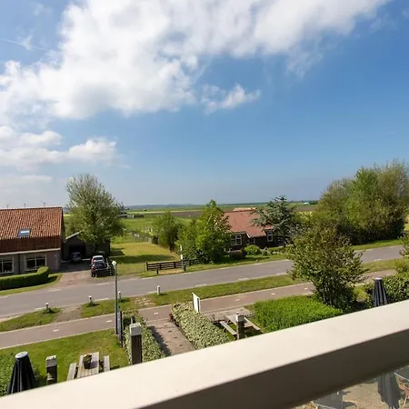 Daire Comfortable Close To The Coast