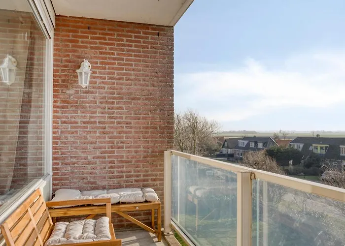 Comfortable Close To The Coast Apartment